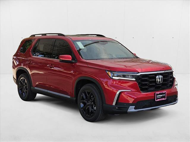 New 2025 Honda Pilot Touring image 6