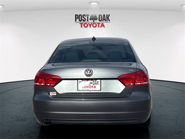 Used 2015 Volkswagen Passat 1.8T Limited Edition image 6