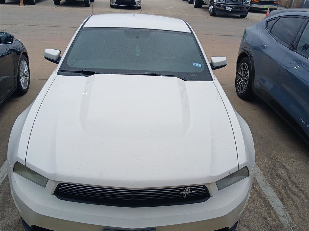 Used 2011 Ford Mustang GT Premium w/ 402A Rapid Spec Order Code image 3