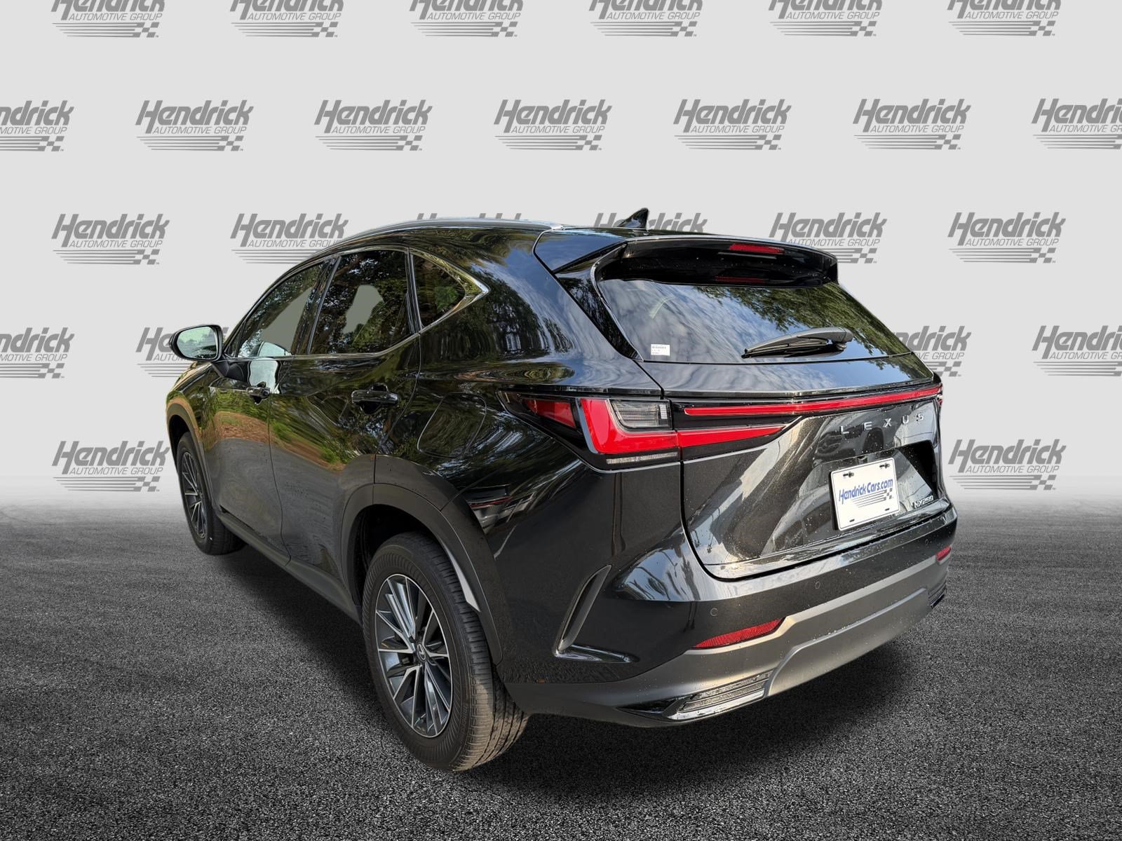 Certified 2025 Lexus NX 250 FWD w/ Premium Package image 7