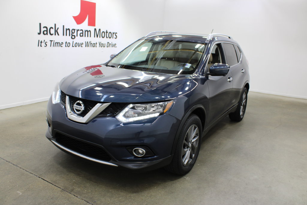 Used 2016 Nissan Rogue SL FWD image 2