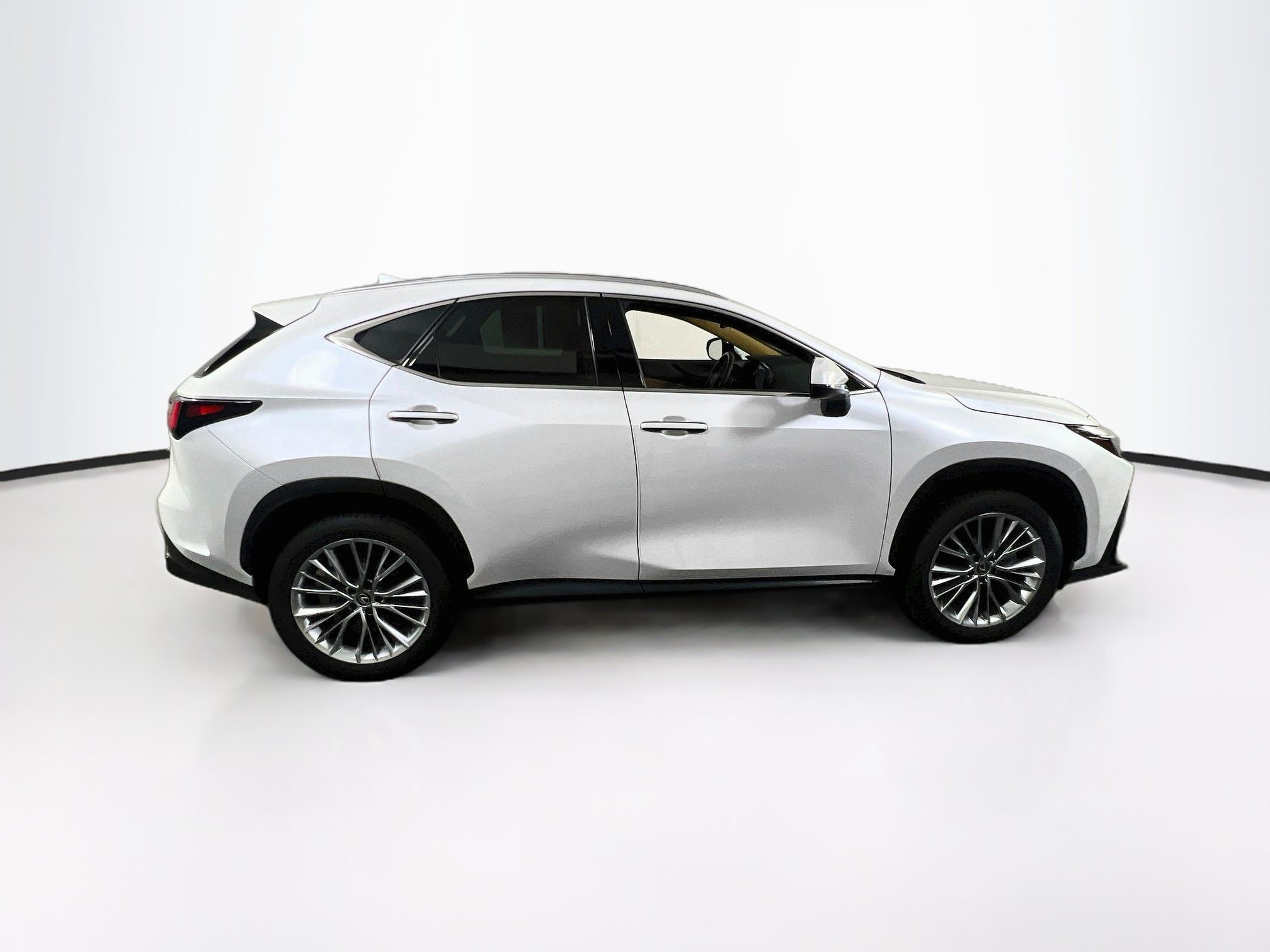 Used 2025 Lexus NX 350 AWD w/ Accessory Package (2T) image 4