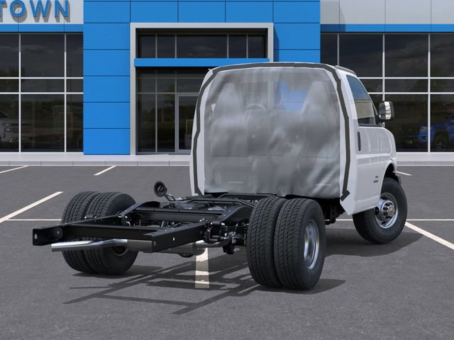 New 2025 Chevrolet Express 3500 w/ Power Convenience Package RWD image 4