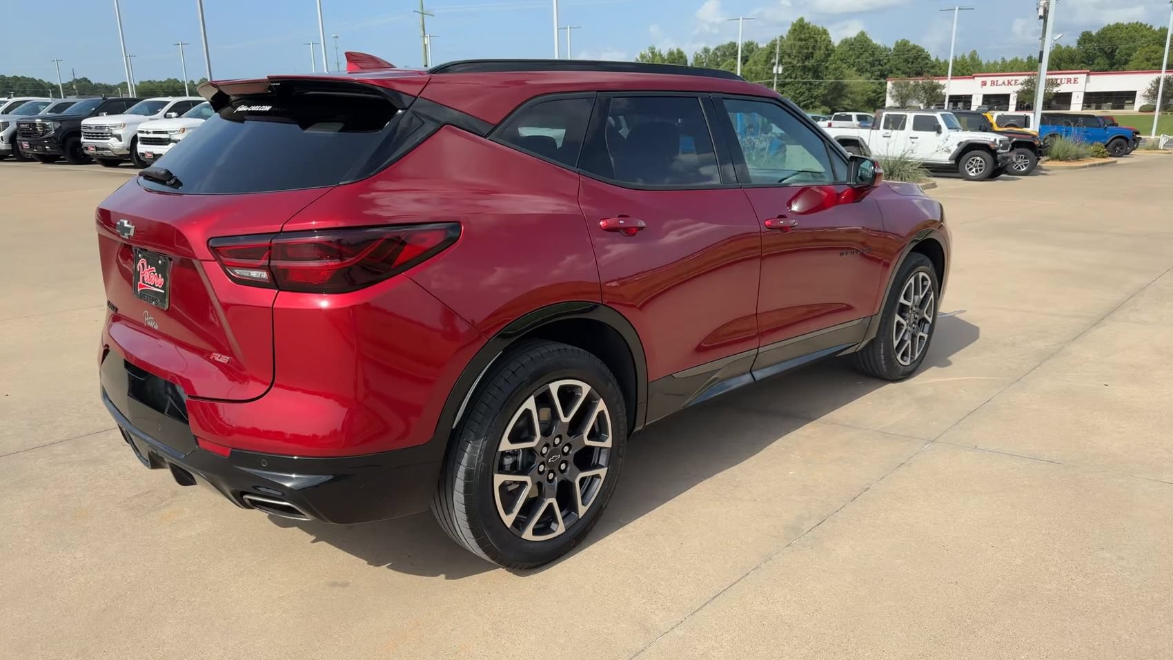 Used 2025 Chevrolet Blazer RS FWD image 9