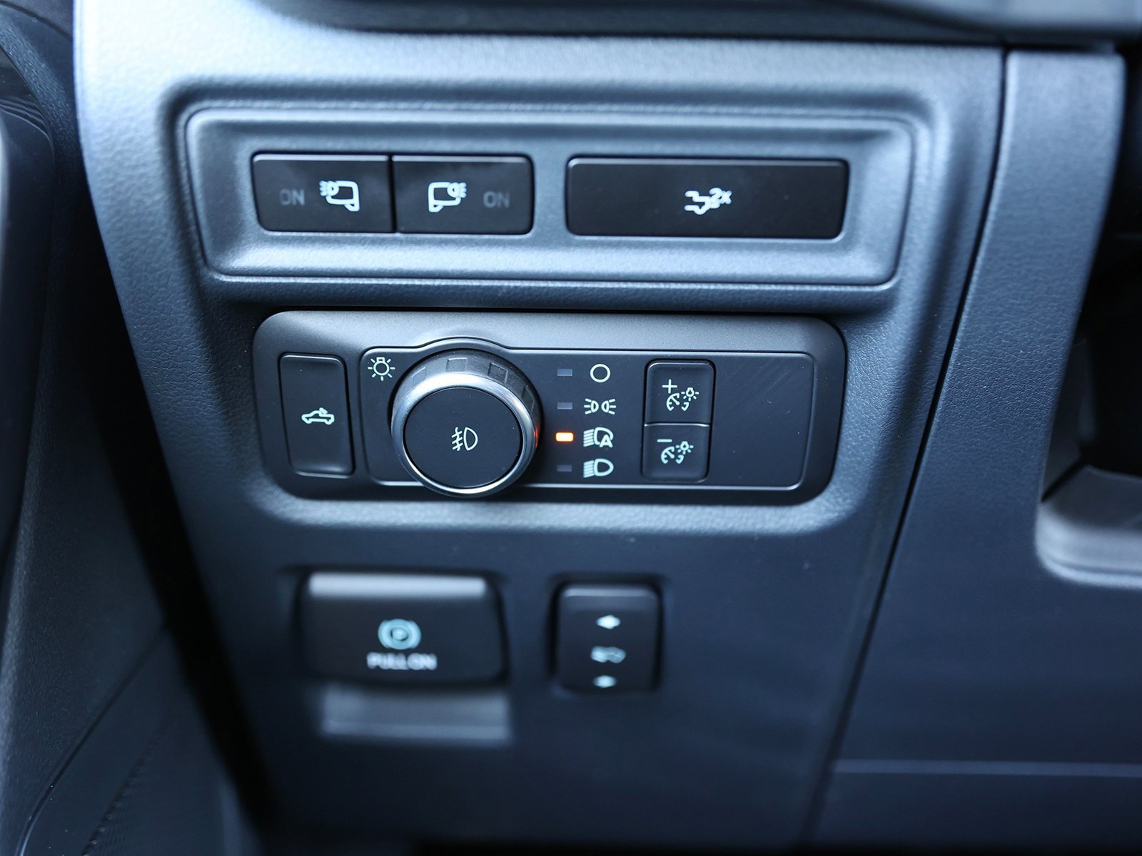 Used 2023 Ford F150 XLT w/ Equipment Group 302A High image 38