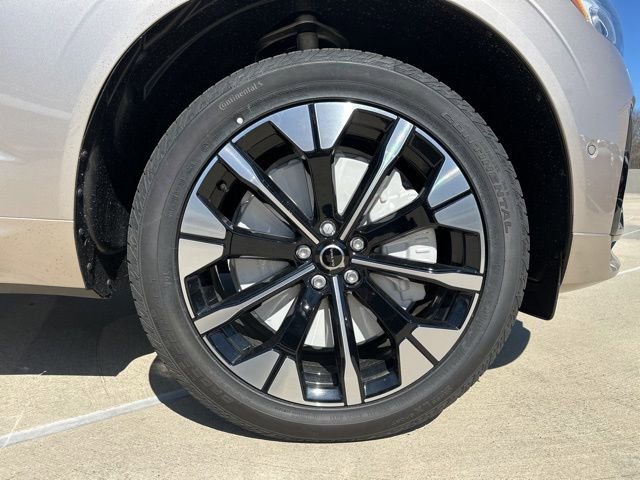 New 2026 Volvo XC60 T8 Plus w/ Protection Package Premier image 9