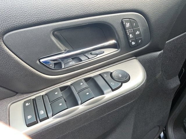 Used 2012 Chevrolet Silverado 2500 LTZ w/ LTZ Plus Package AWD/4WD image 12