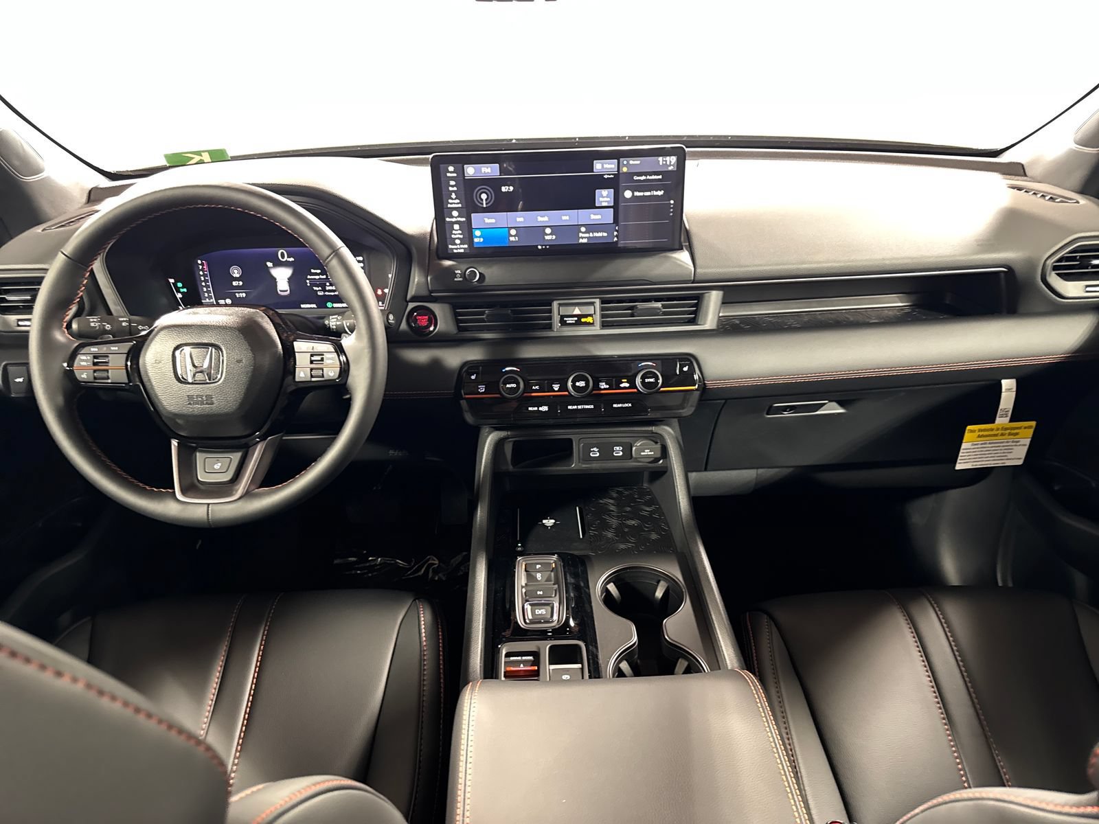 New 2026 Honda Pilot TrailSport image 4