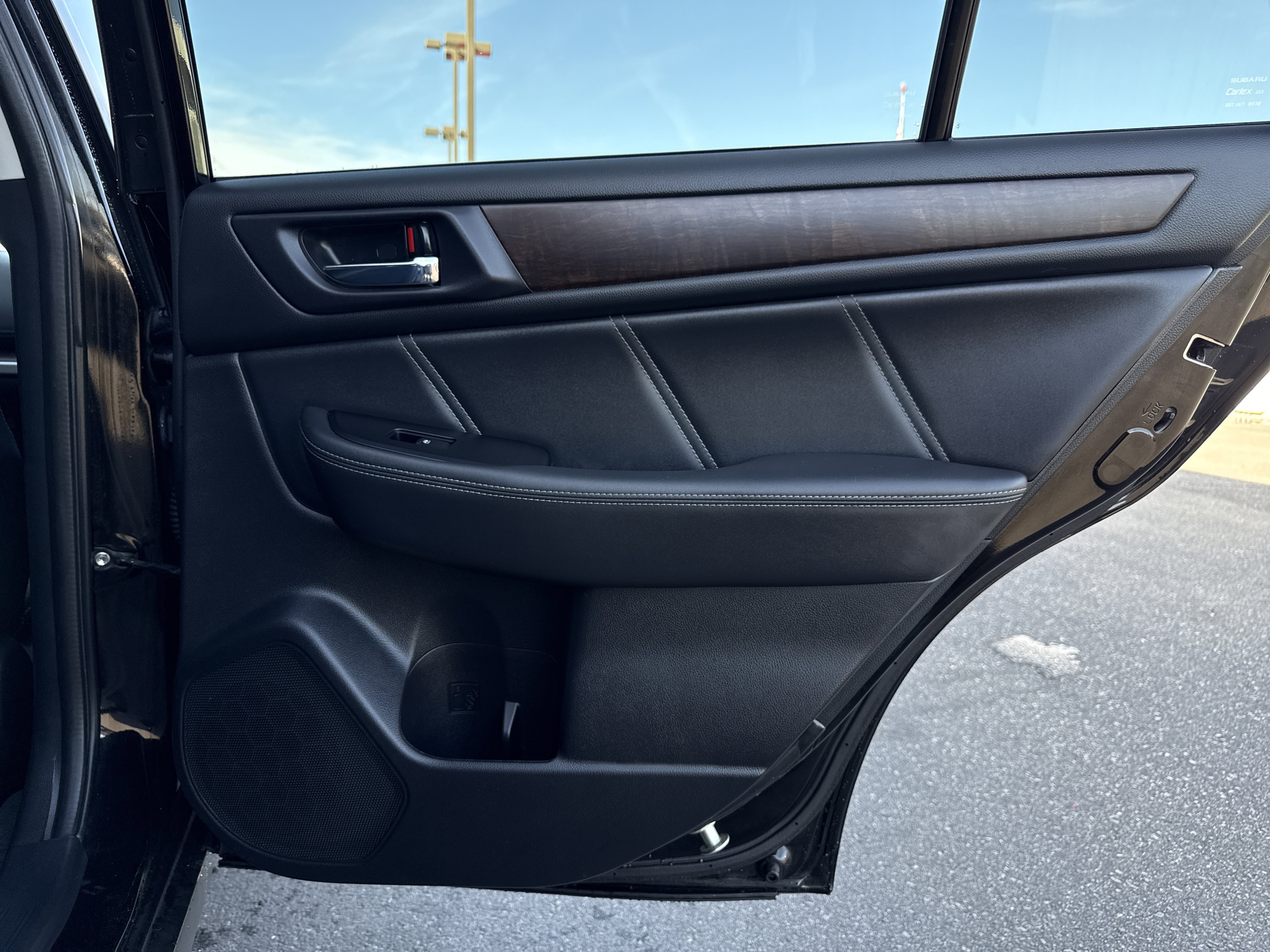 Used 2018 Subaru Outback 3.6R Limited image 44