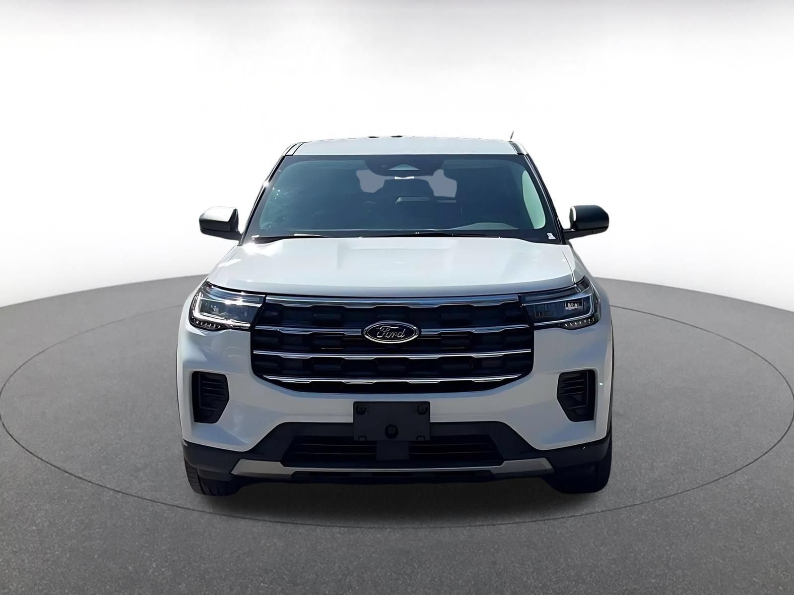 Used 2026 Ford Explorer Active RWD image 4