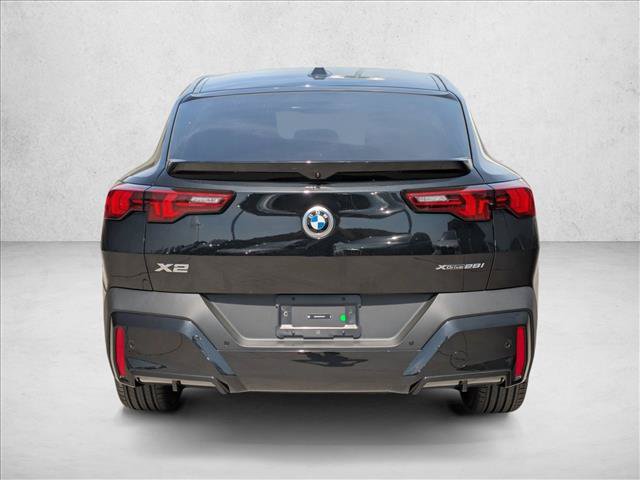 New 2026 BMW X2 xDrive28i w/ Technology Package AWD/4WD image 8