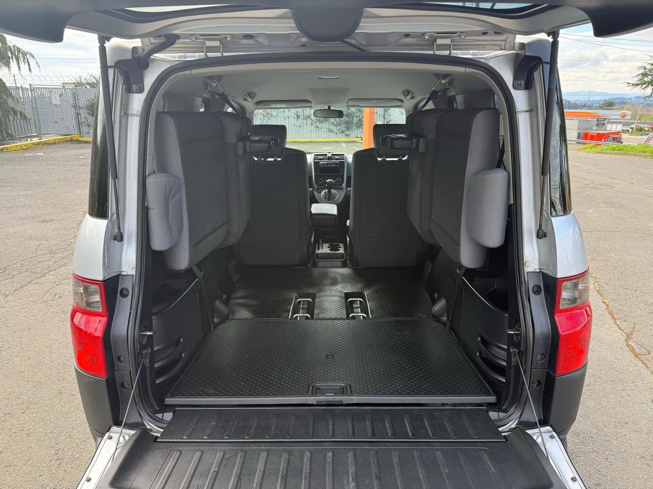 Used 2007 Honda Element LX image 22