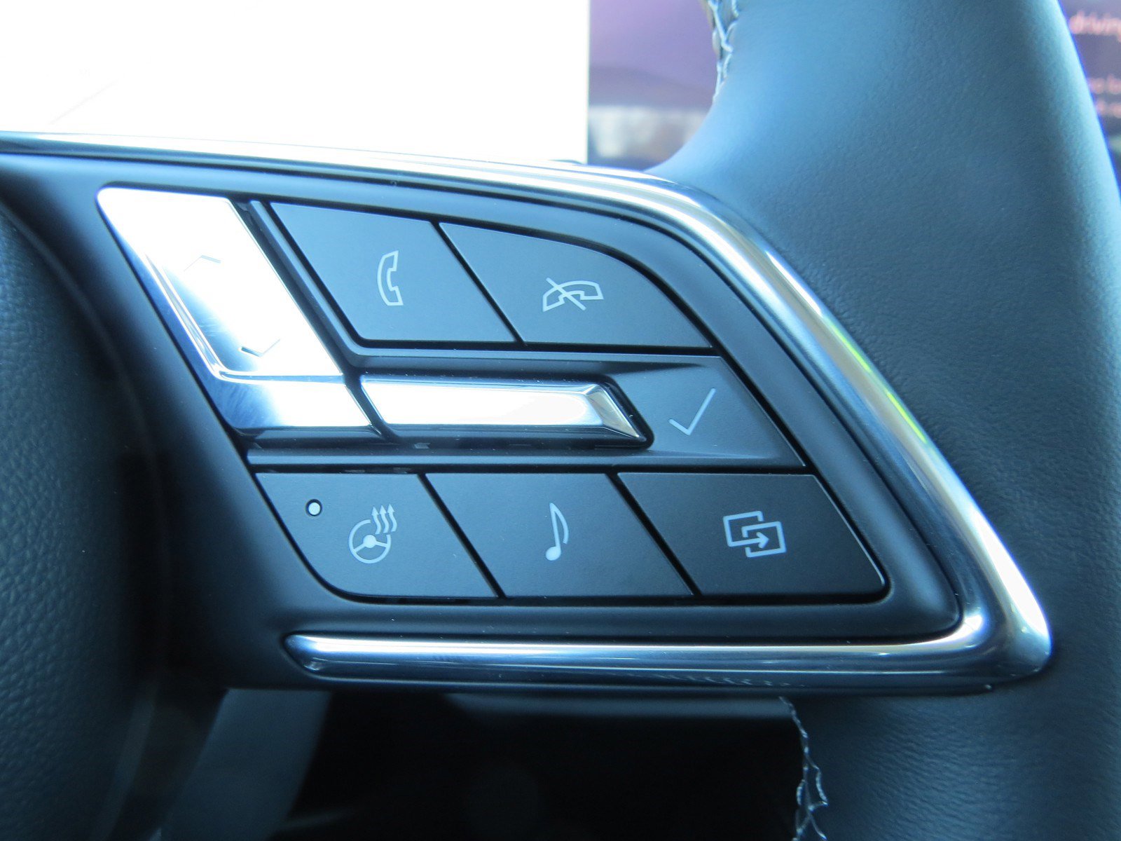 New 2025 Buick Envision Avenir image 22