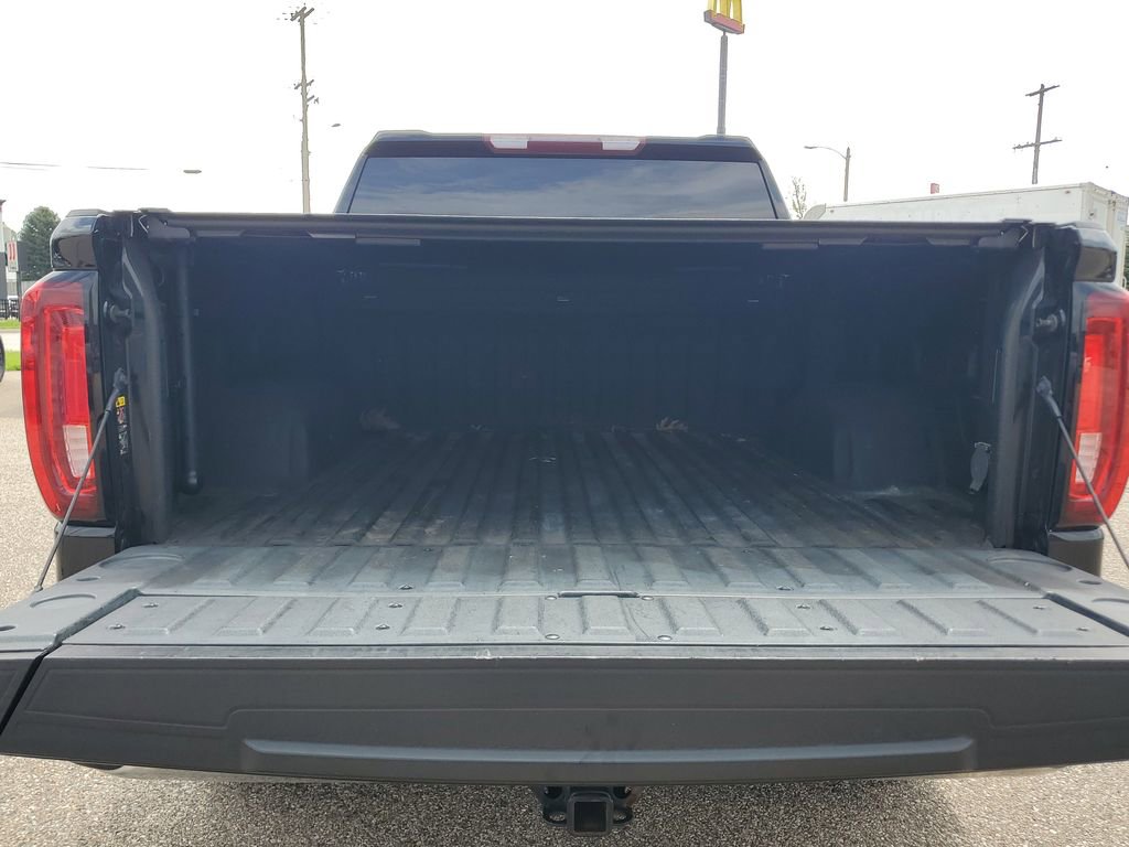 Used 2022 GMC Sierra 1500 SLT w/ SLT Premium Package AWD/4WD image 8