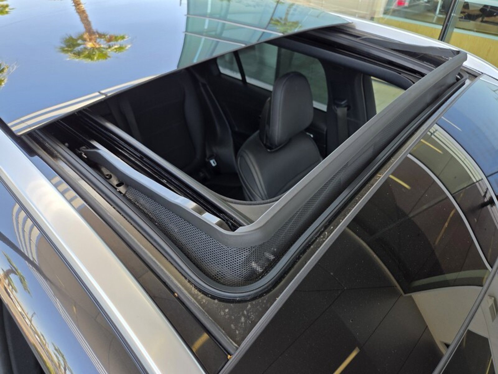 Certified 2023 Mercedes-Benz GLC 300 image 21