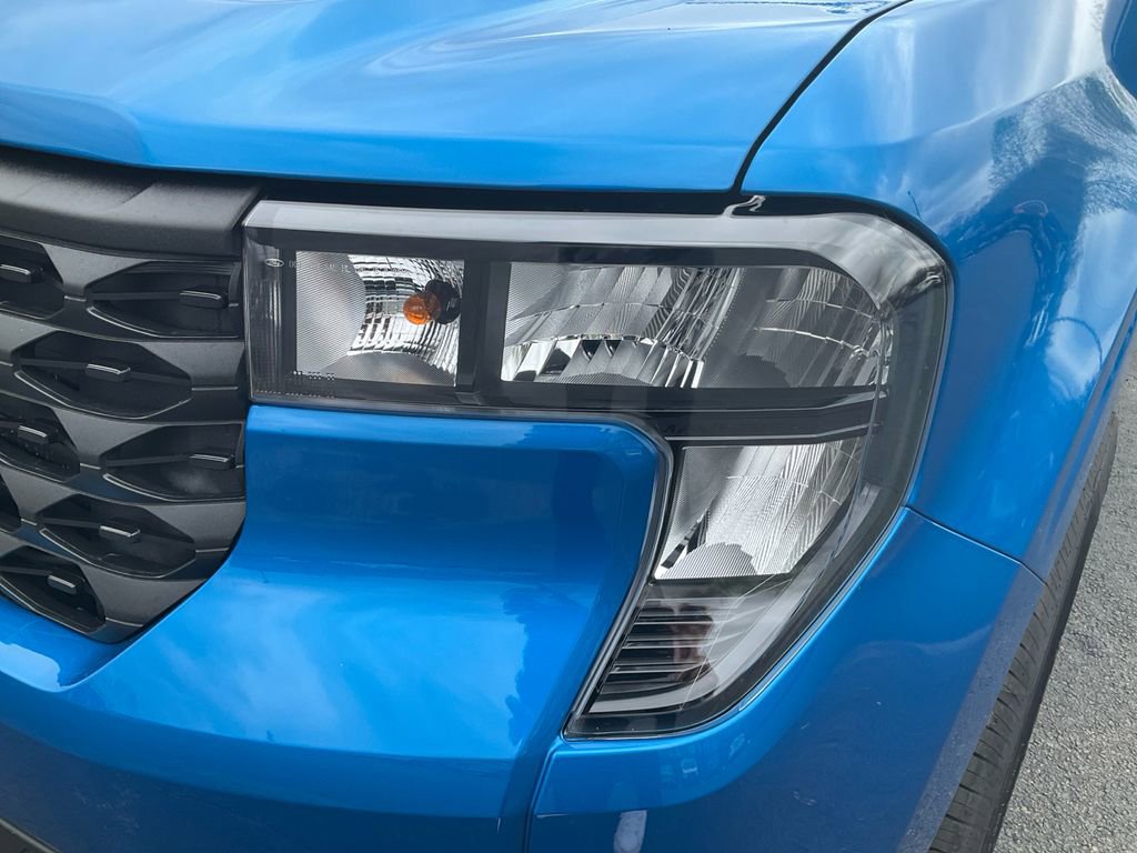 New 2026 Ford Maverick XL image 9