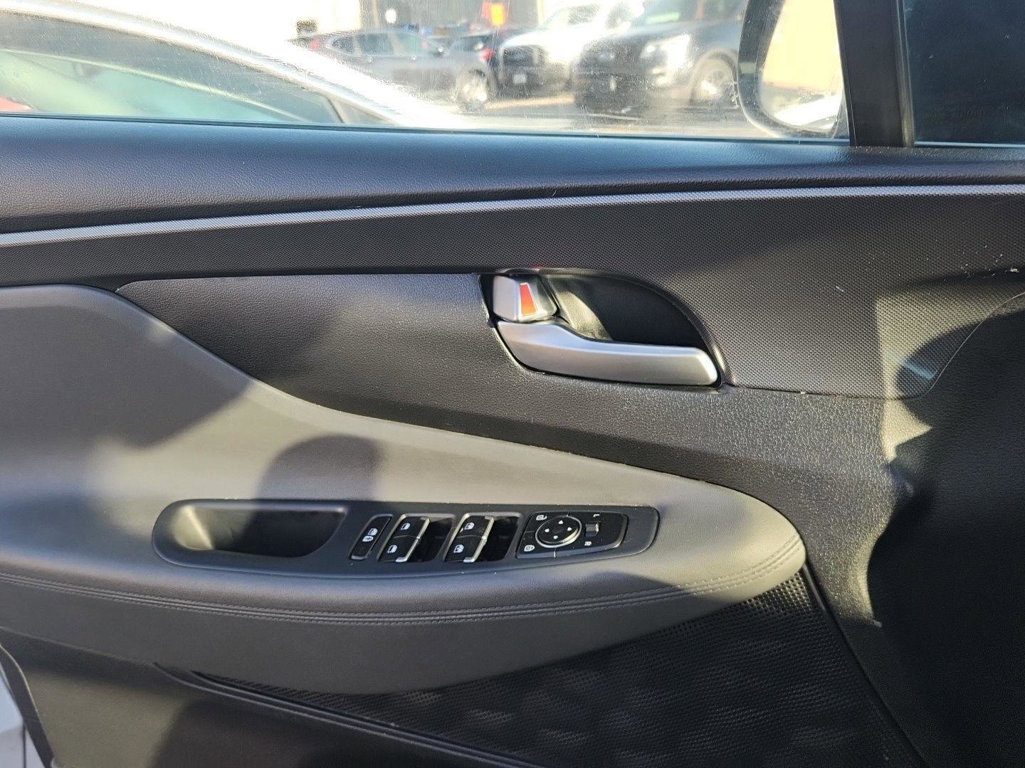 Used 2023 Hyundai Santa Fe SEL AWD/4WD image 12