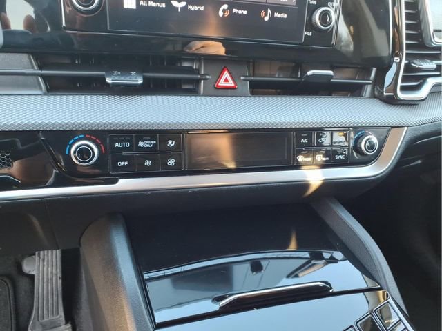 Used 2023 Kia Sportage LX image 22