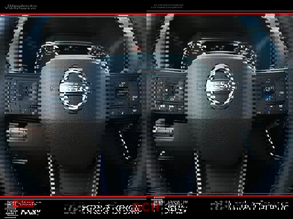 Used 2026 Nissan Rogue SV image 9