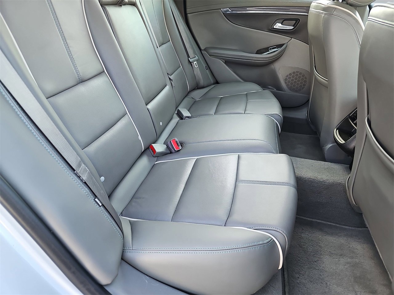 Used 2014 Chevrolet Impala LTZ image 13