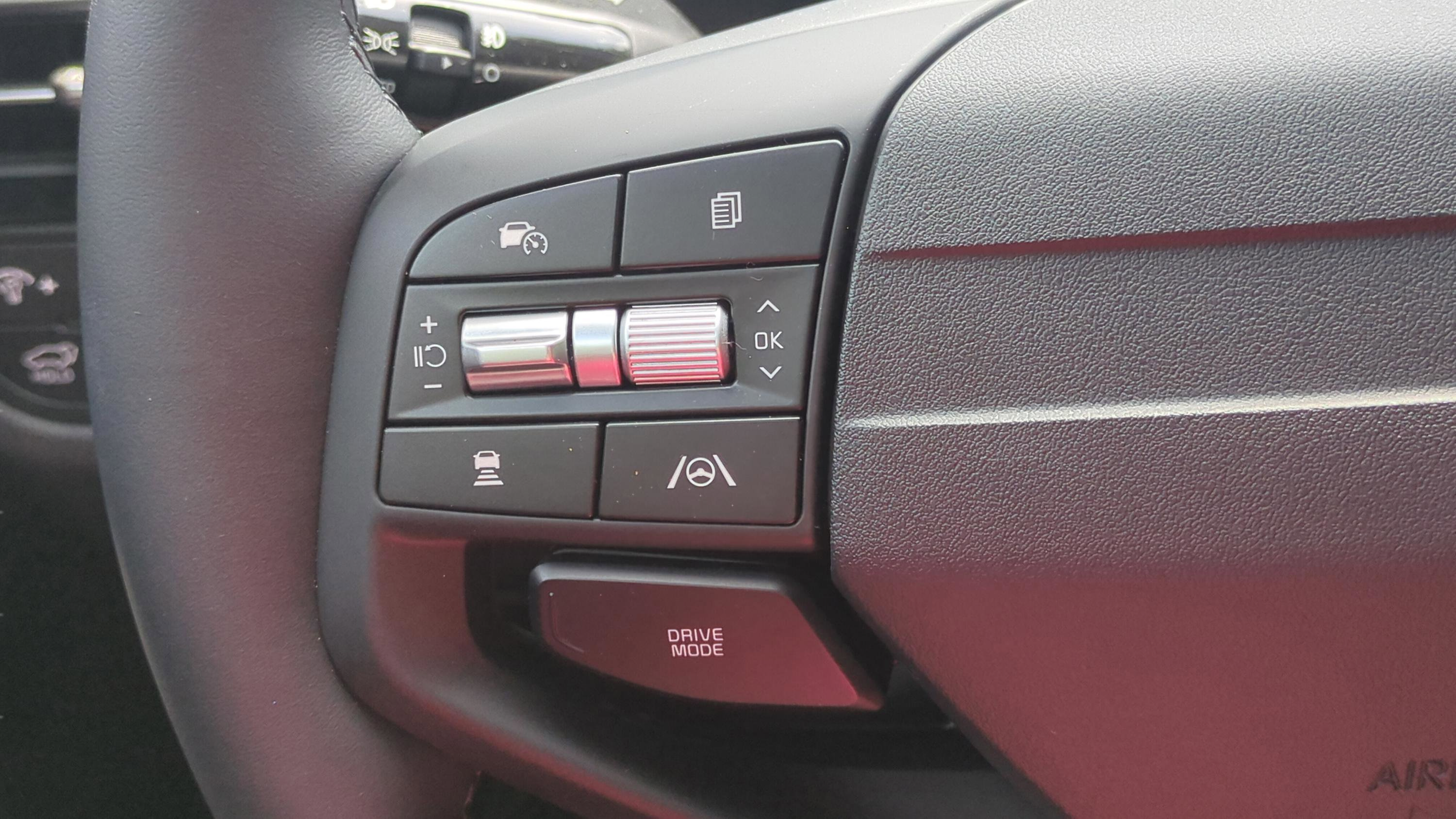 New 2026 Kia Sportage SX AWD/4WD image 23