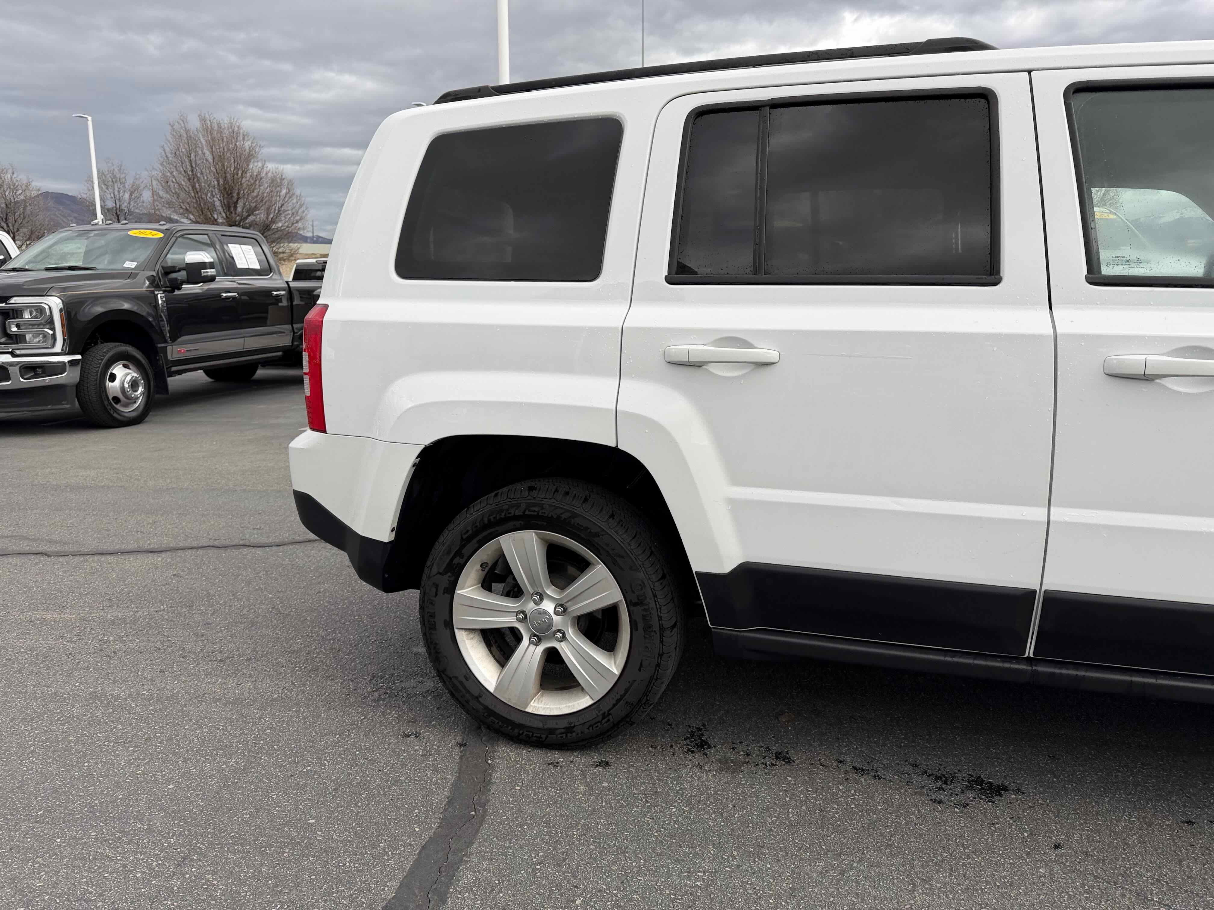 Used 2016 Jeep Patriot Latitude w/ Trailer Tow Prep Group image 8
