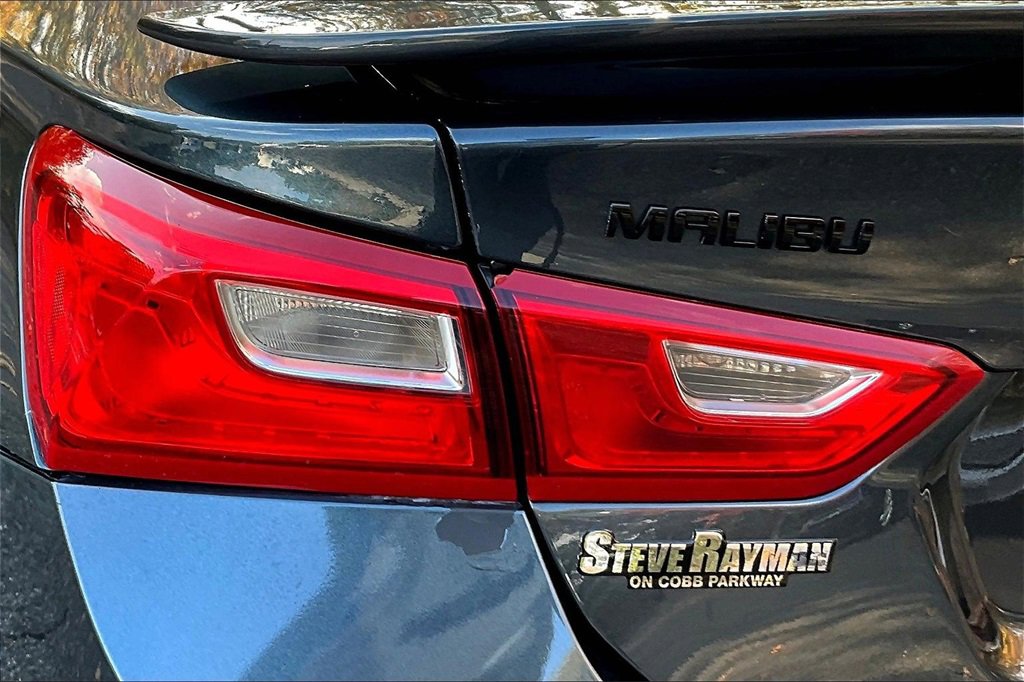 Certified 2021 Chevrolet Malibu RS w/ LPO, Floor Liner Package image 21