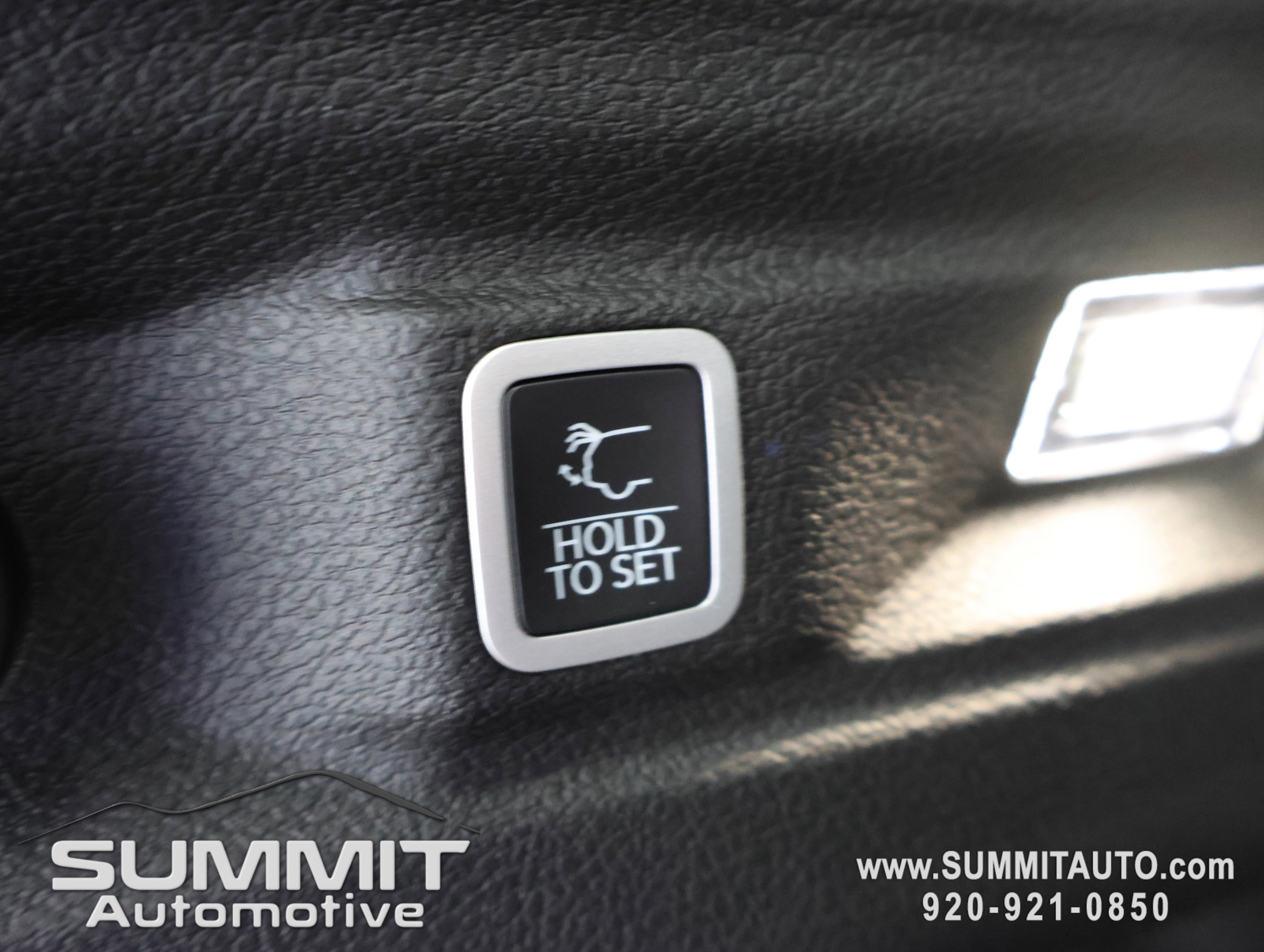 New 2026 Jeep Grand Cherokee L Laredo Altitude image 28