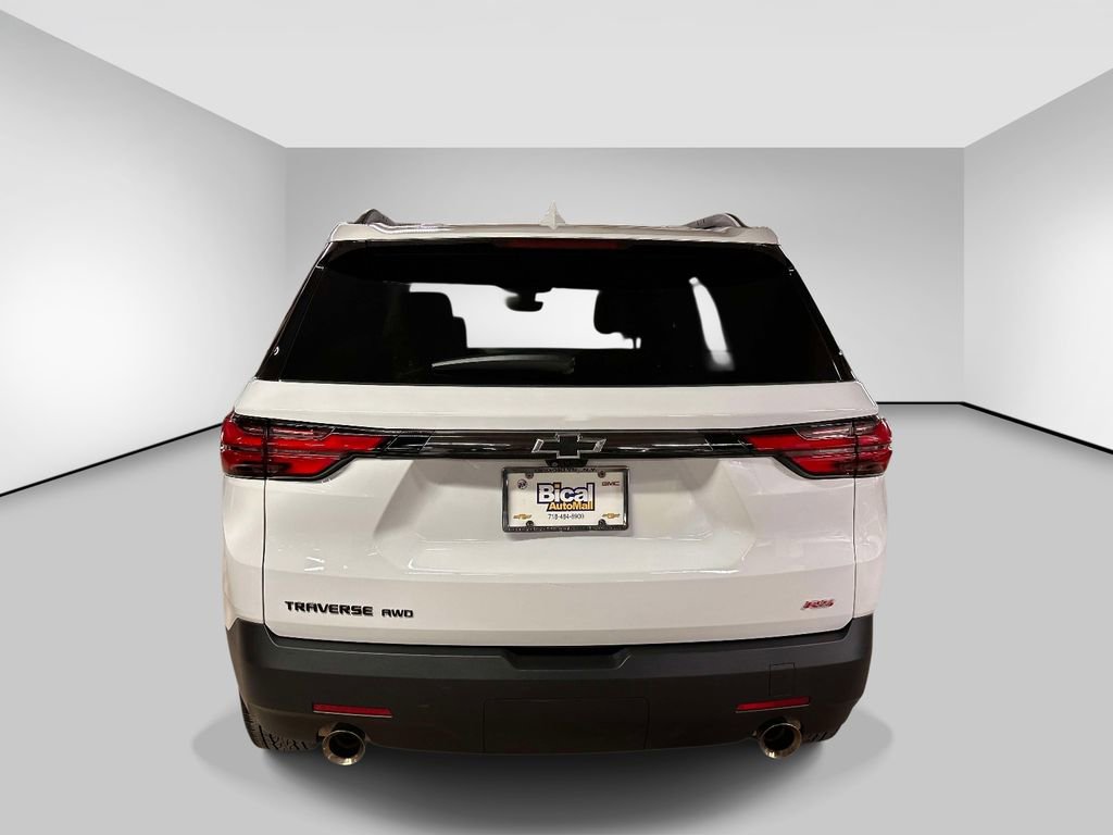 Used 2023 Chevrolet Traverse RS image 4