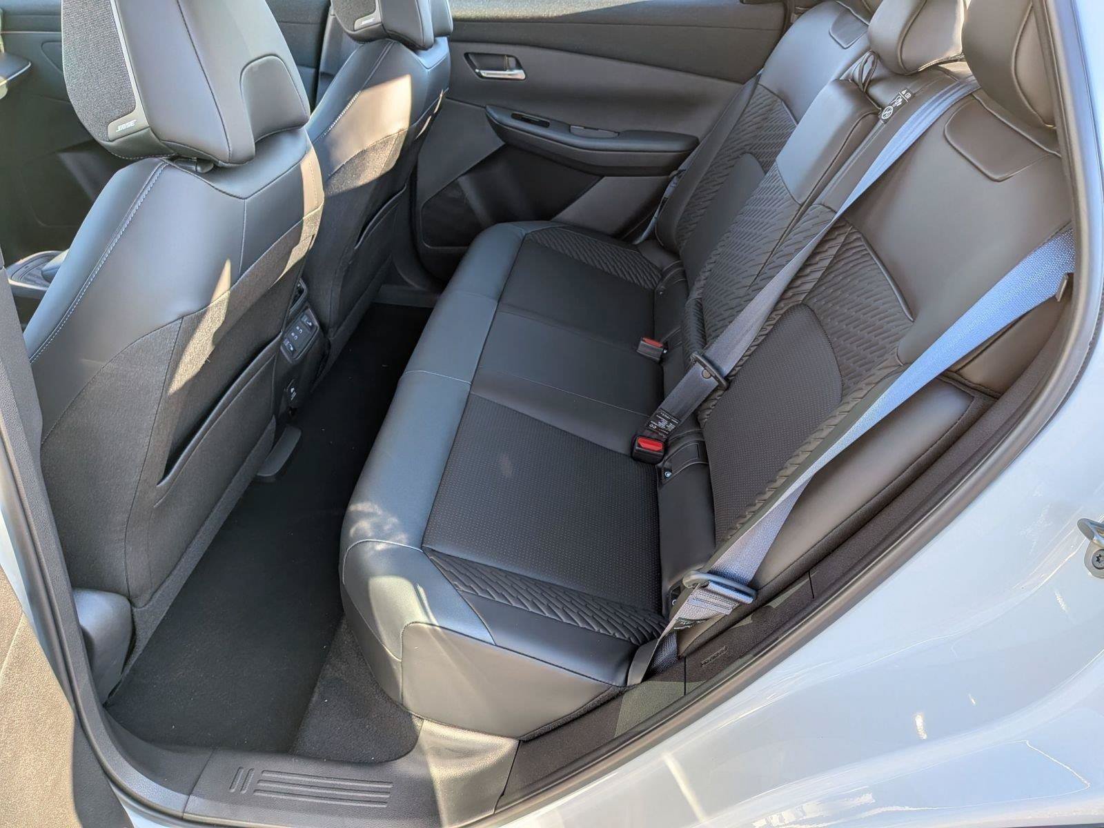 New 2026 Nissan Leaf Platinum+ w/ Cargo Package (Platinum+) FWD image 13