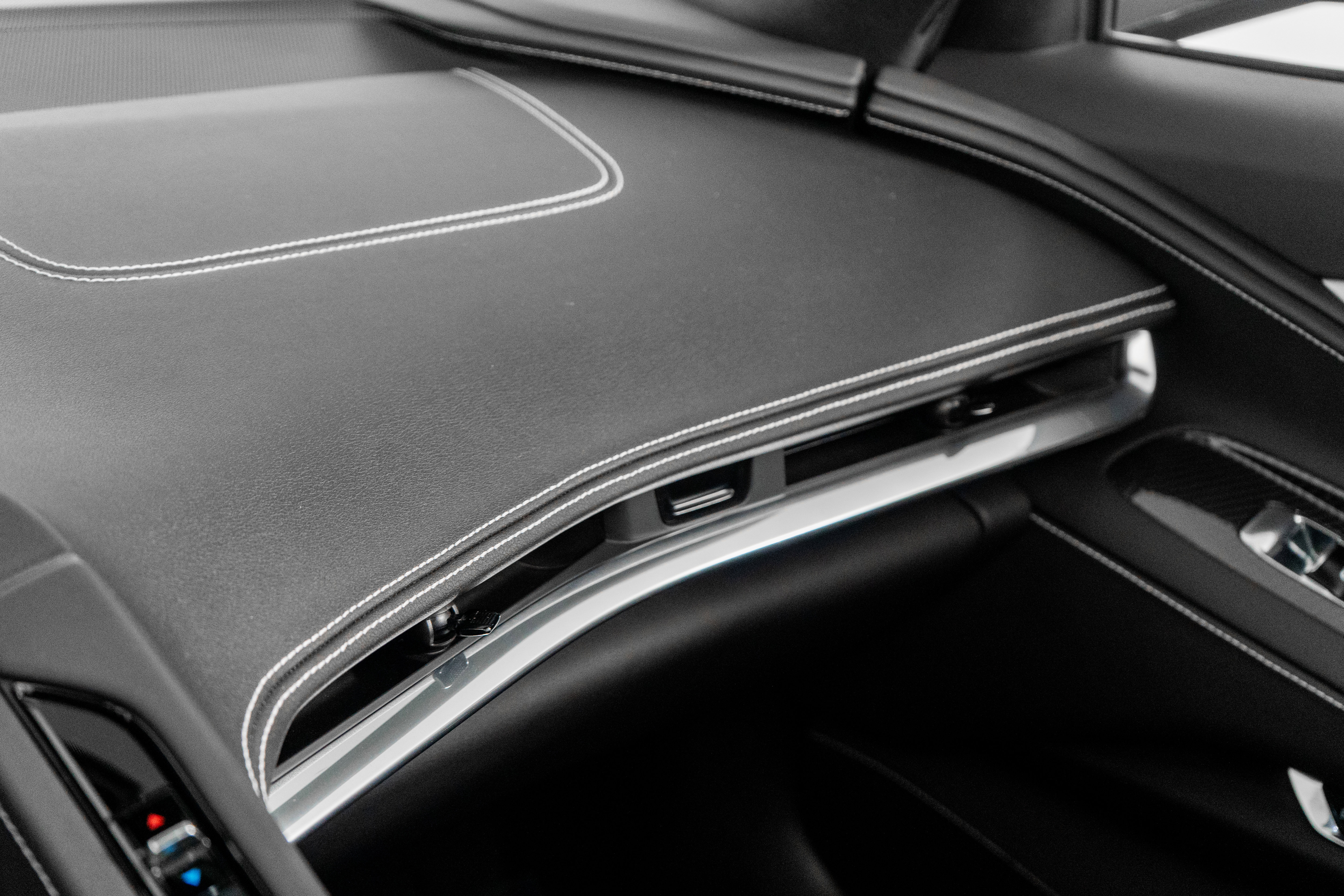 Used 2020 Chevrolet Corvette Stingray Preferred Cpe w/ 2LT image 39