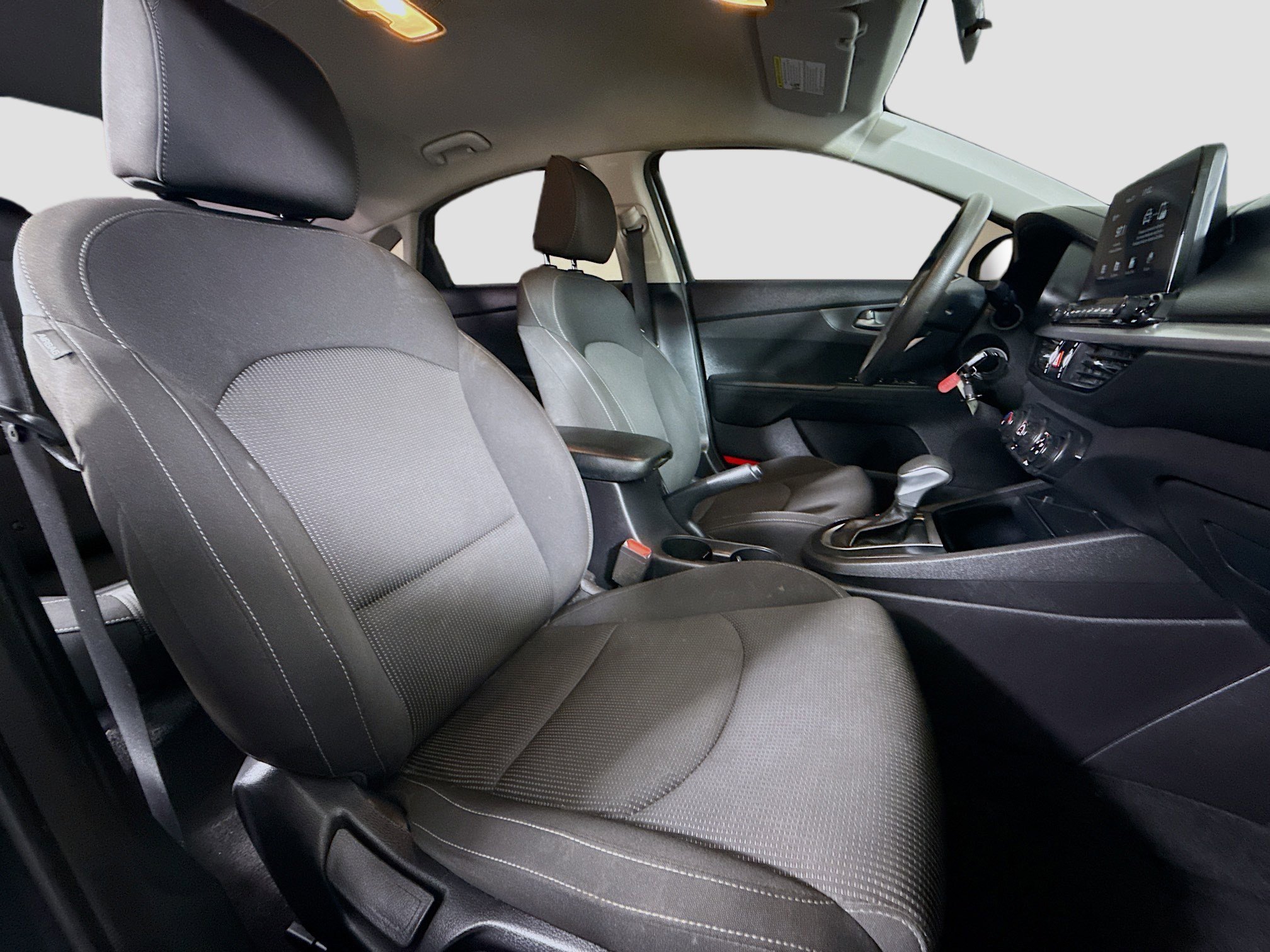 Used 2021 Kia Forte Sedan FWD image 28