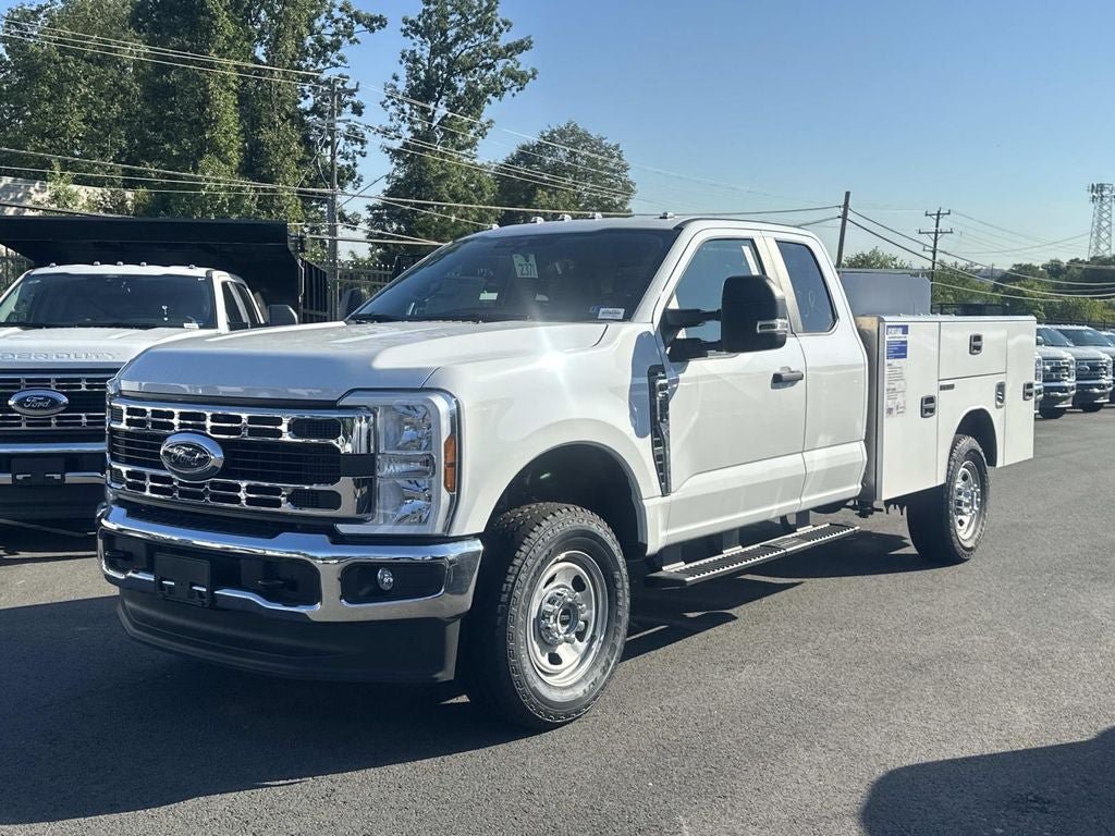 New 2026 Ford F350 XL w/ XL Chrome Package AWD/4WD image 5