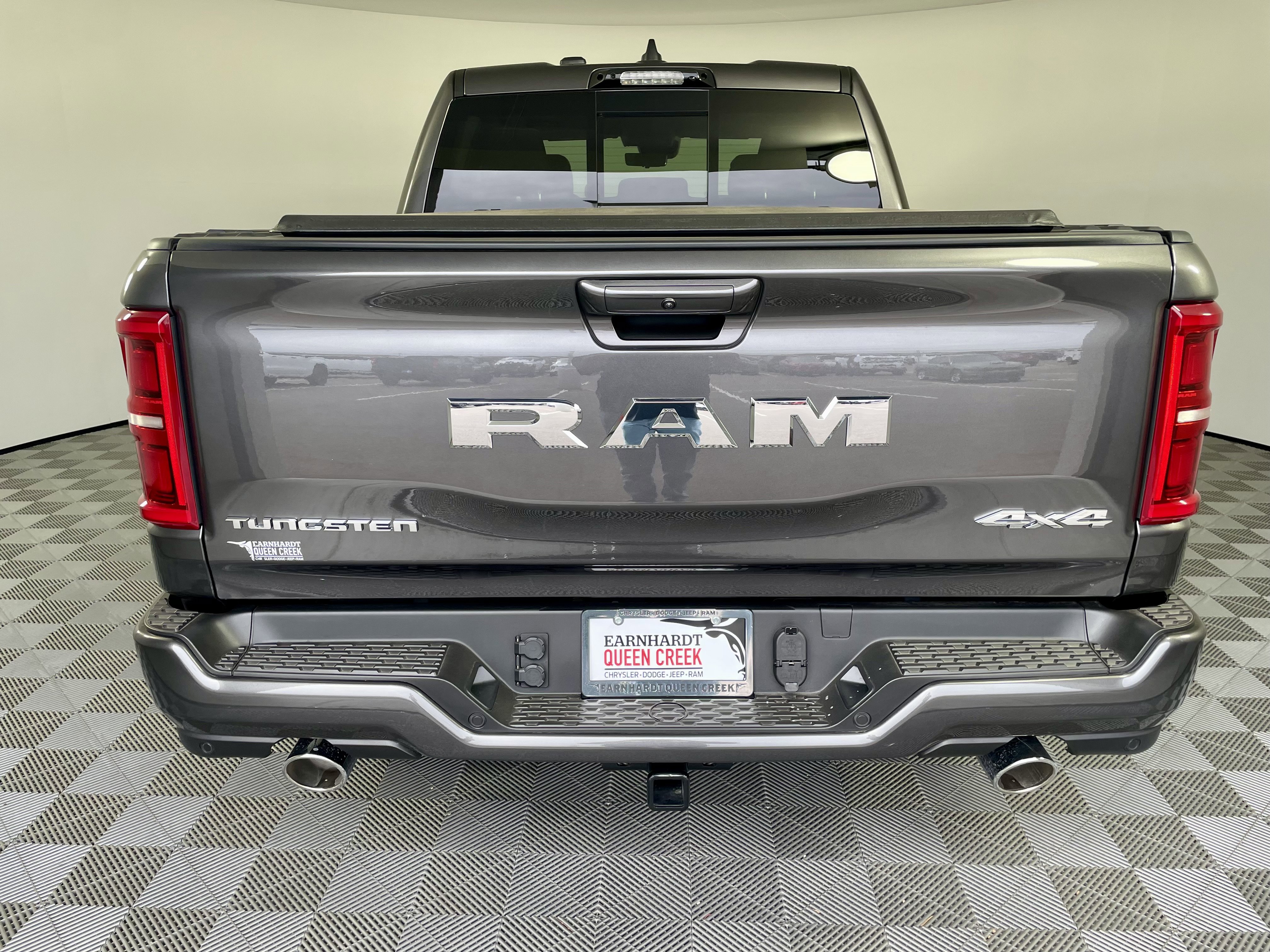 Used 2026 RAM 1500 Tungsten w/ Trailer Tow Group image 4