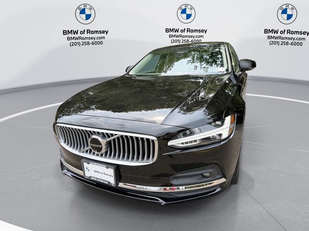 Used 2025 Volvo S90 B6 Plus AWD/4WD image 1