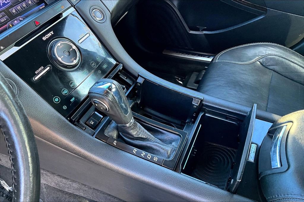 Used 2013 Ford Taurus Limited image 14