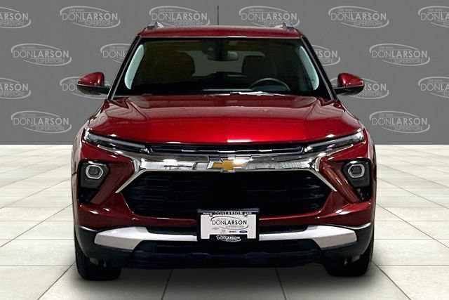 Certified 2025 Chevrolet TrailBlazer LT w/ LT Cold Weather Package AWD/4WD image 2