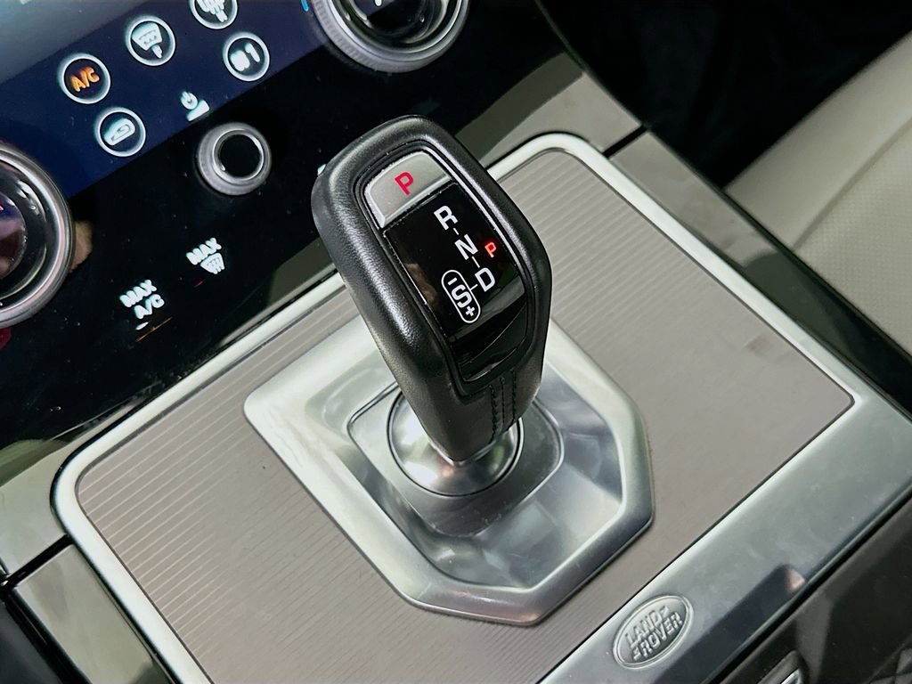 Used 2020 Land Rover Range Rover Evoque SE image 30
