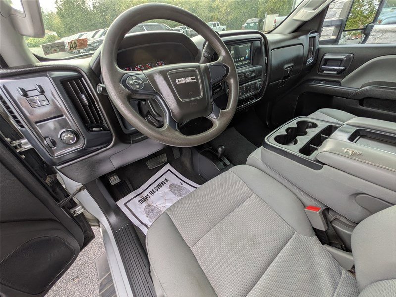 Used 2019 GMC Sierra 2500 4x4 Crew Cab w/ Sierra Convenience Package image 14