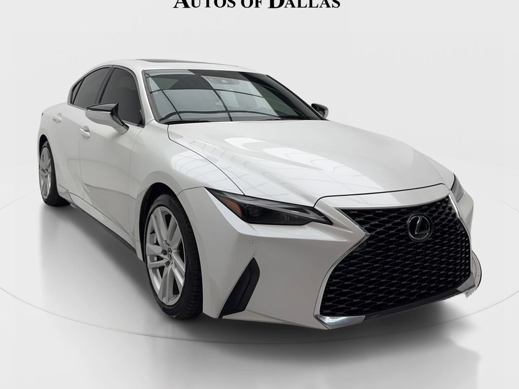 Used 2023 Lexus IS 300 w/ Comfort Package RWD image 2