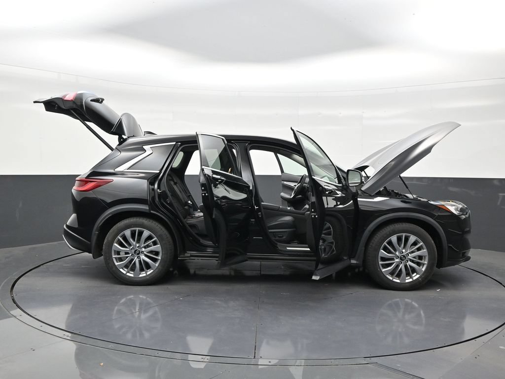 Used 2023 INFINITI QX50 Pure FWD image 29