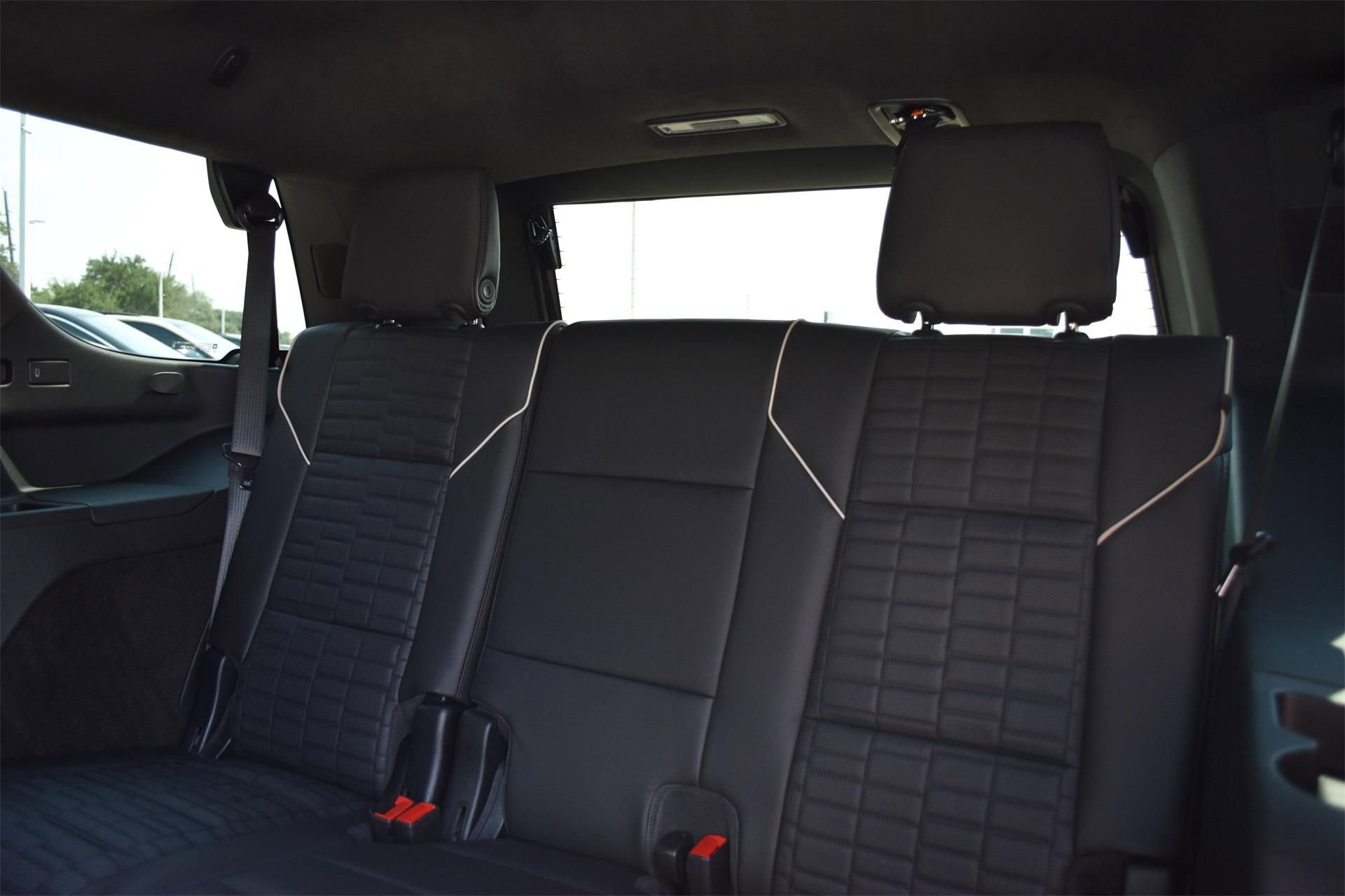 New 2025 Cadillac Escalade Premium Luxury Platinum w/ LPO, Floor Liner Package image 21