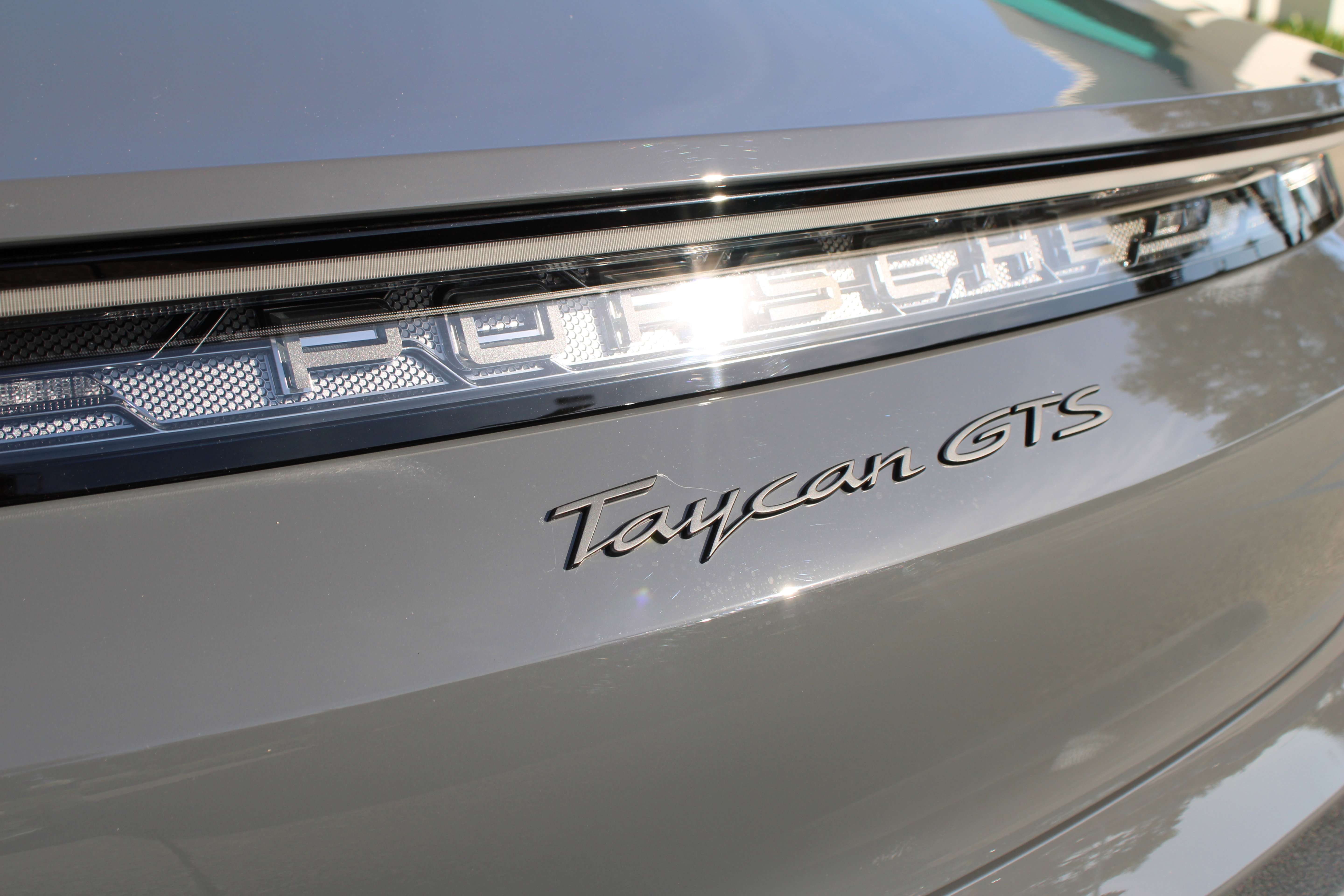 New 2026 Porsche Taycan GTS AWD/4WD image 13