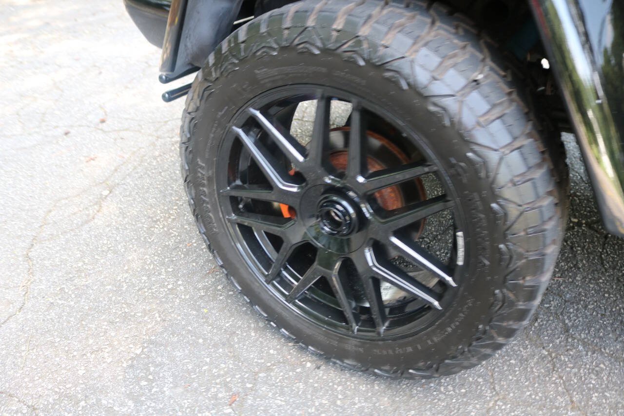 Used 2005 Mercedes-Benz G 55 AMG 4MATIC image 85