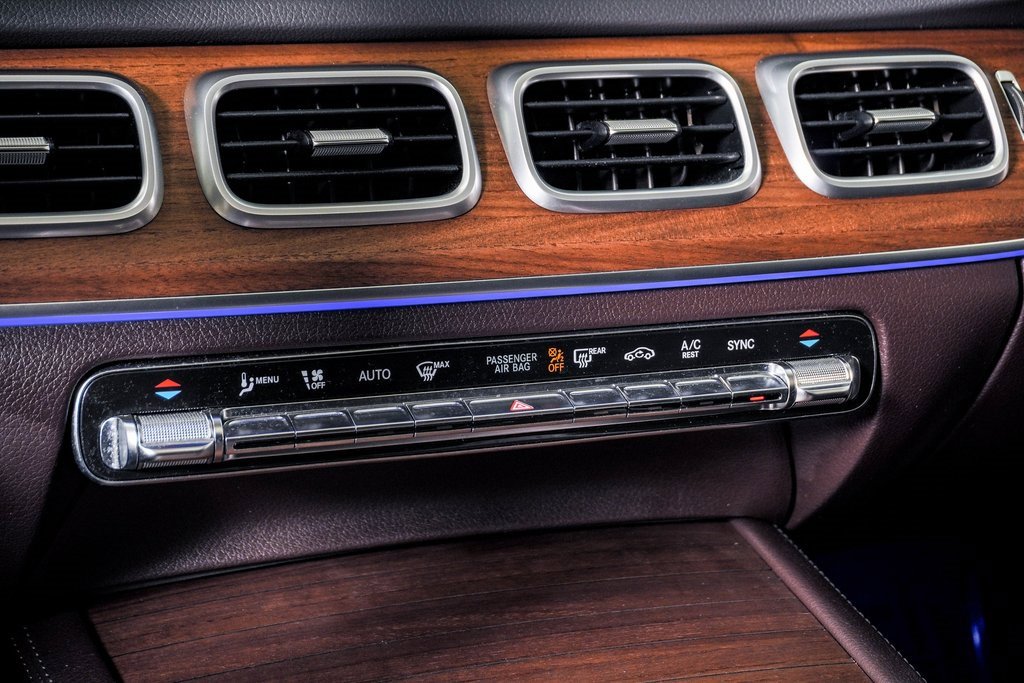 Used 2020 Mercedes-Benz GLE 450 4MATIC image 24