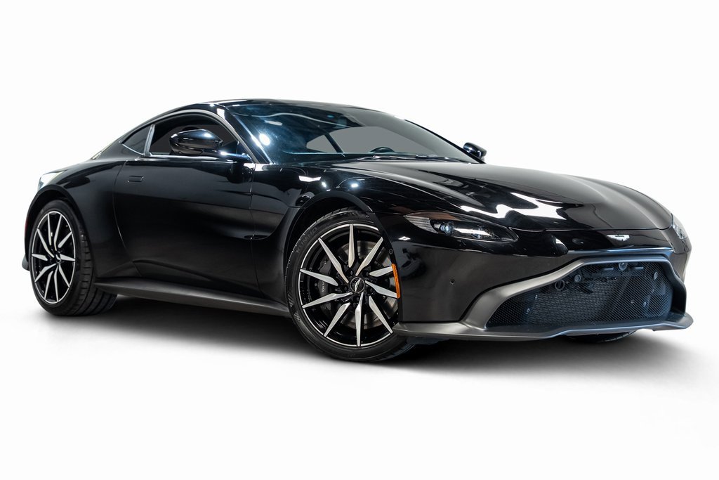 Used 2020 Aston Martin V8 Vantage Coupe image 2