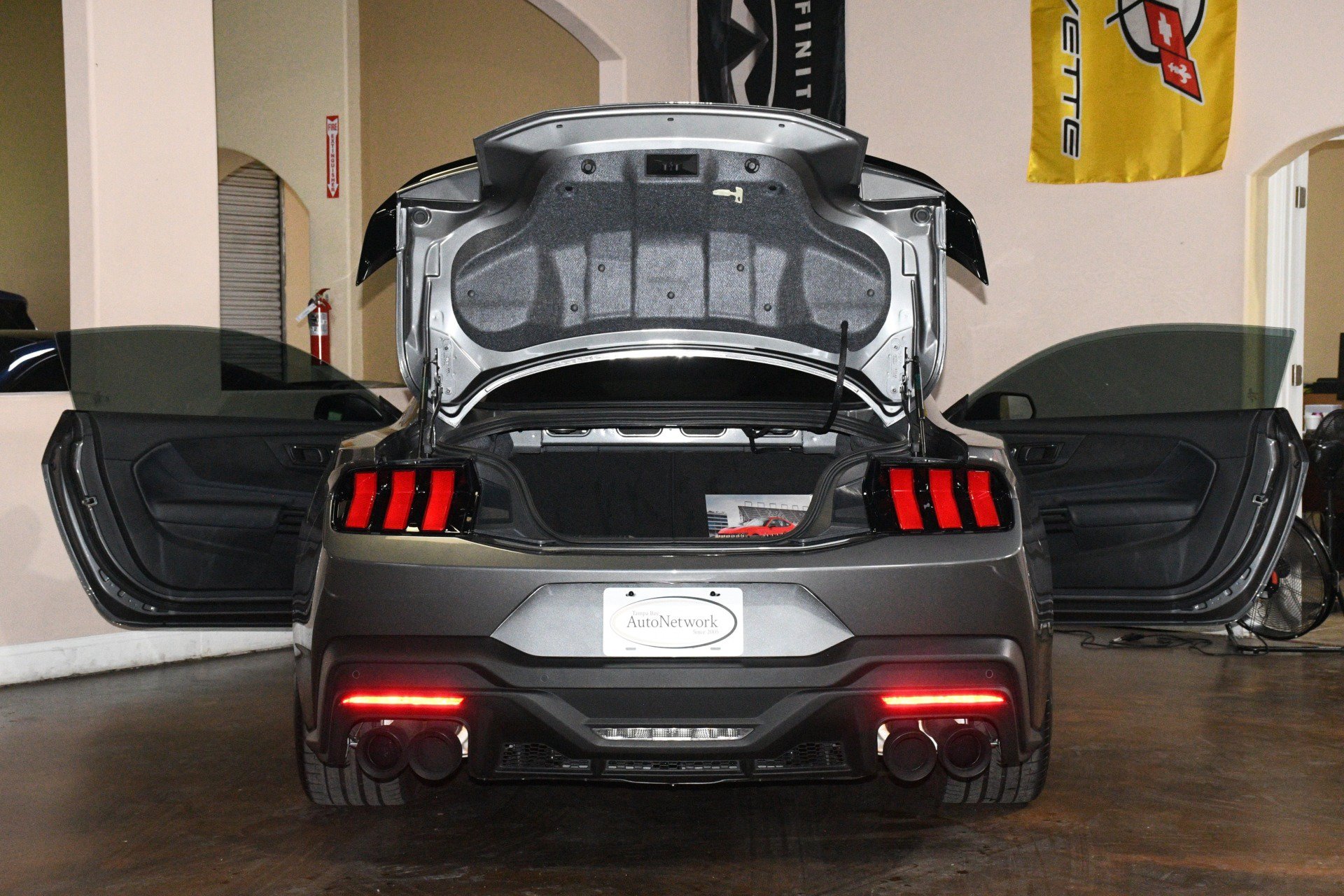 Used 2024 Ford Mustang Dark Horse RWD image 88