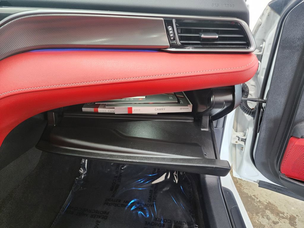 Used 2020 Toyota Camry XSE image 33