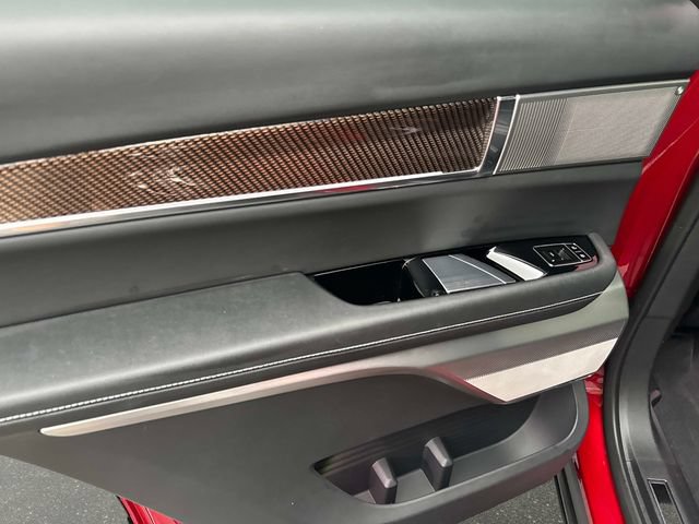 New 2026 Cadillac Vistiq Luxury w/ LPO, Floor Liner Package AWD/4WD image 11