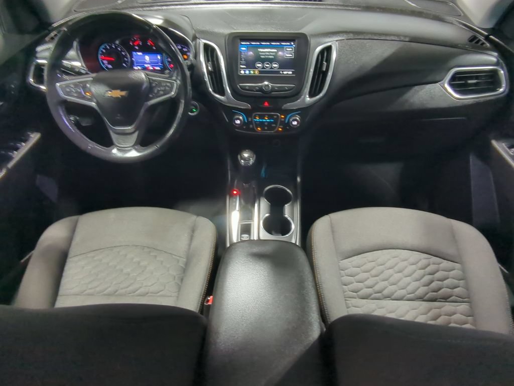 Used 2019 Chevrolet Equinox LT w/ Driver Convenience Package AWD/4WD image 18